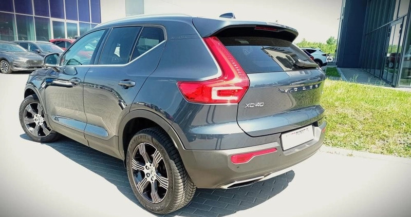 Volvo XC 40 cena 114900 przebieg: 121062, rok produkcji 2019 z Kraków małe 781